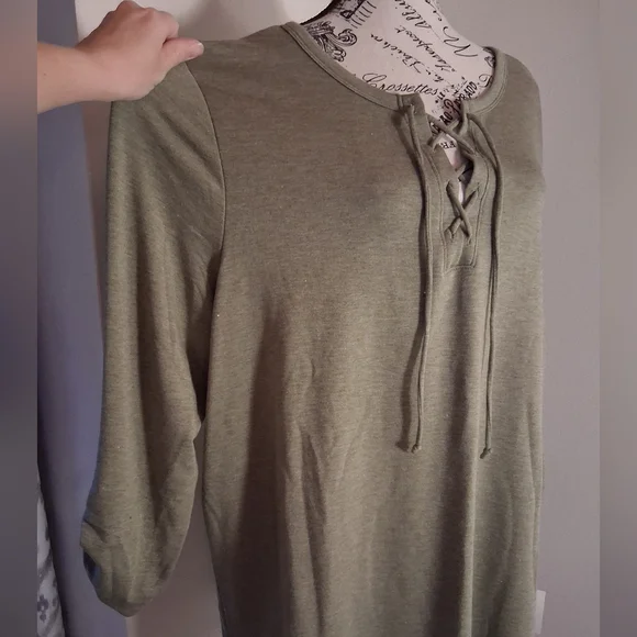 Sale NWT Tunic Blouse - Picture 3 of 11
